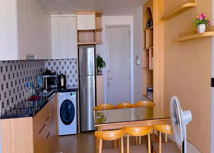 Chuỗi Căn 3 Ngủ - đầy đủ Tiện Nghi - View Biển Khách sạn hẻo lánh 3*