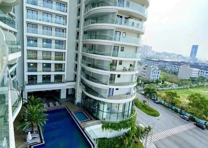 Chuỗi Căn 3 Ngủ - đầy đủ Tiện Nghi - View Biển Khách sạn hẻo lánh Hạ Long